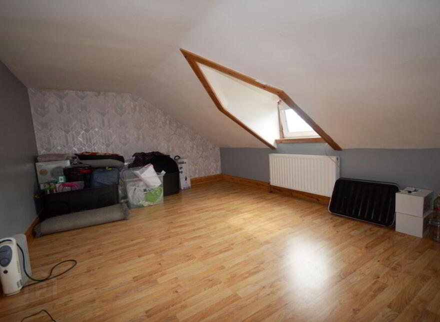 2 Albert Terrace, Main Street, Lifford, F93V2YH