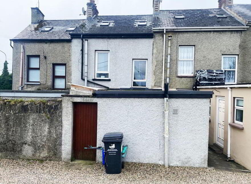 2 Albert Terrace, Main Street, Lifford, F93V2YH