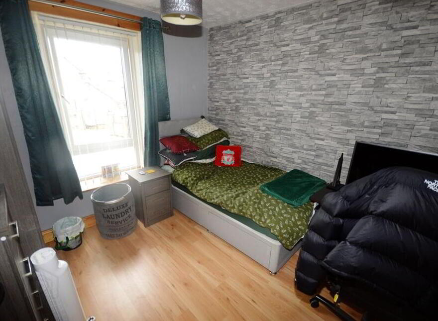 2 Albert Terrace, Main Street, Lifford, F93V2YH