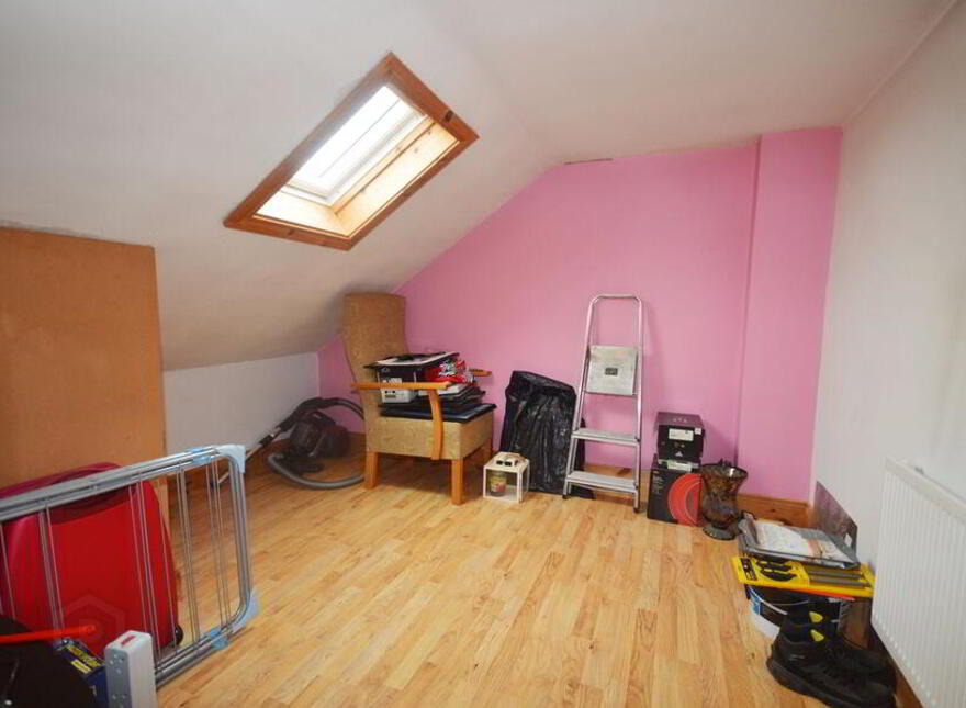2 Albert Terrace, Main Street, Lifford, F93V2YH