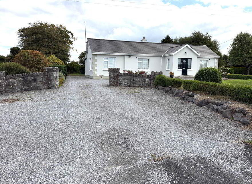 Lacka, Carrig, Birr, R42TN93