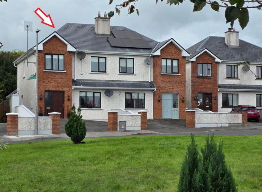4 Dudley Heights, Glenamaddy, F45K030