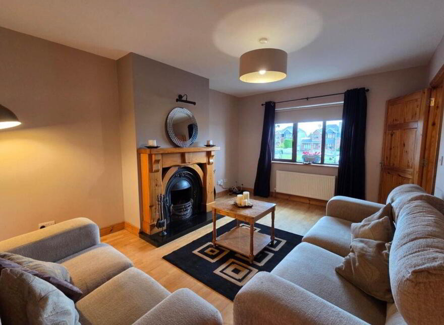 4 Dudley Heights, Glenamaddy, F45K030