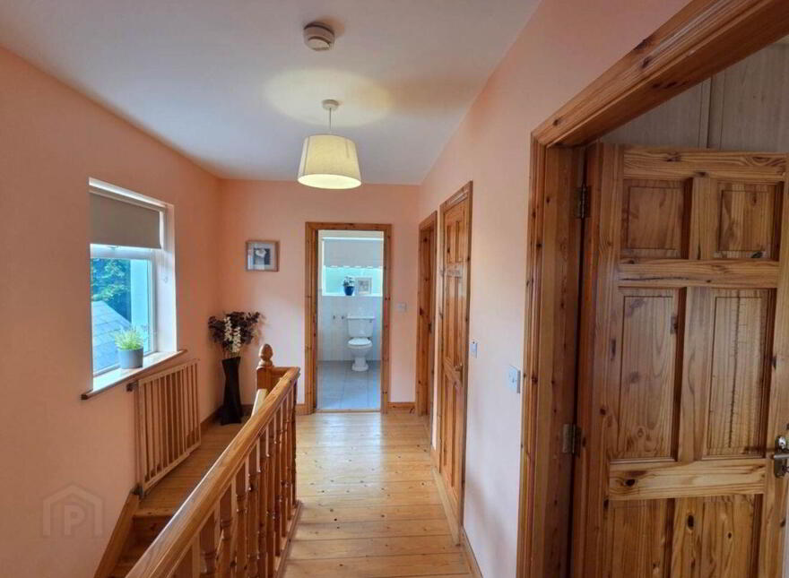 4 Dudley Heights, Glenamaddy, F45K030