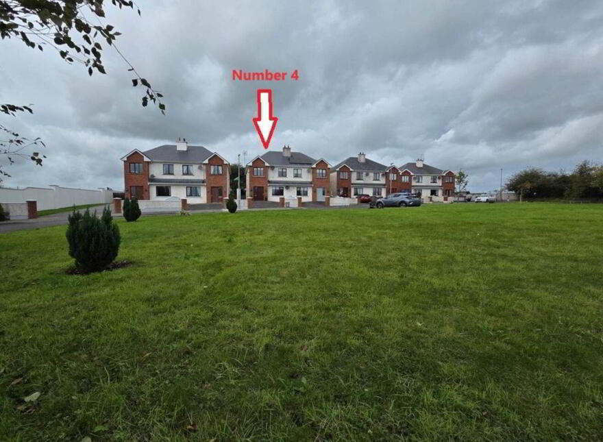 4 Dudley Heights, Glenamaddy, F45K030