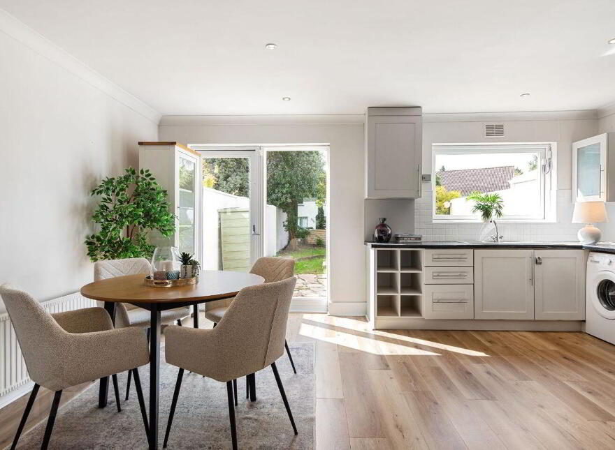 15 Taney Manor, Dundrum, Kilmacud, Kilmacud, D14V970