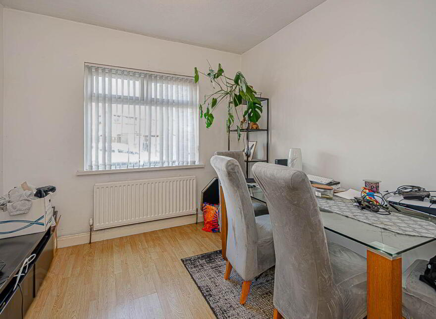 37 Loopland Road, Cregagh, Belfast, BT6 9EA