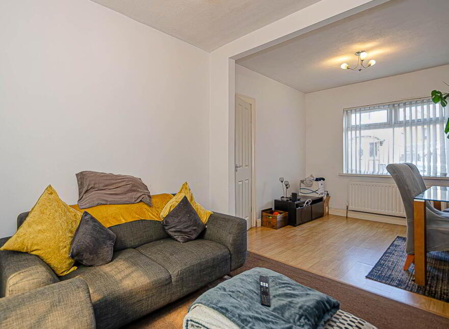 37 Loopland Road, Cregagh, Belfast, BT6 9EA