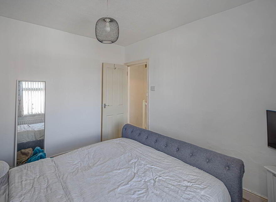 37 Loopland Road, Cregagh, Belfast, BT6 9EA