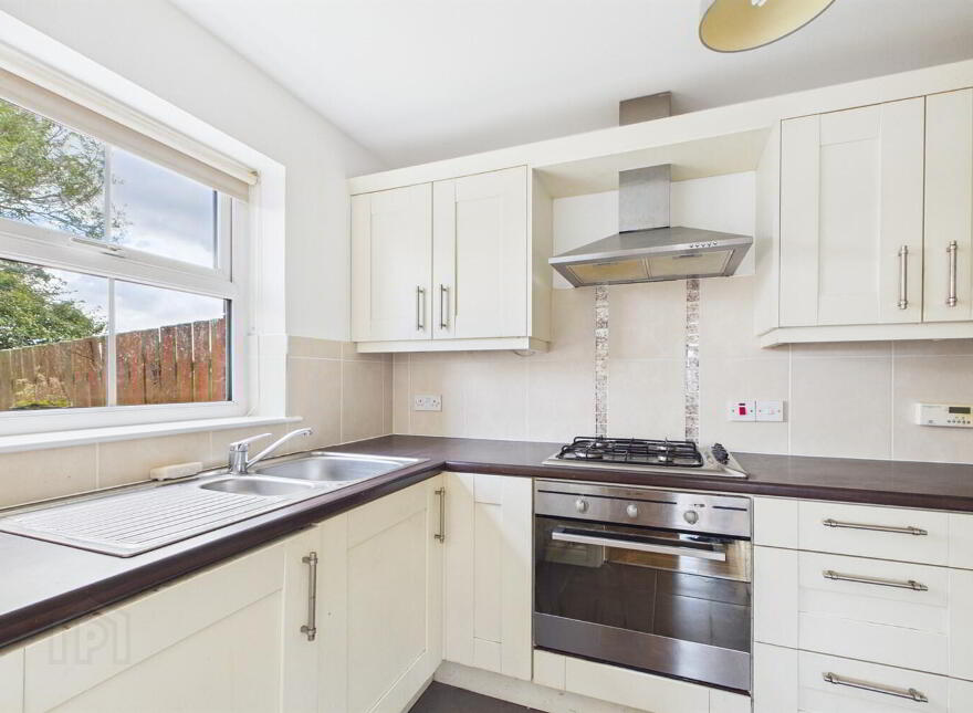 199 Linen Crescent, Bangor, BT19 7JT