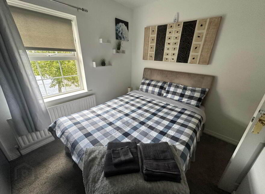 114 Mount Eagles Avenue, Dunmurry, Belfast, BT17 0GN