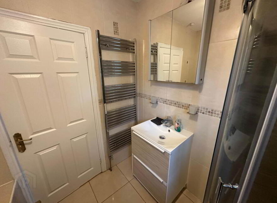 114 Mount Eagles Avenue, Dunmurry, Belfast, BT17 0GN