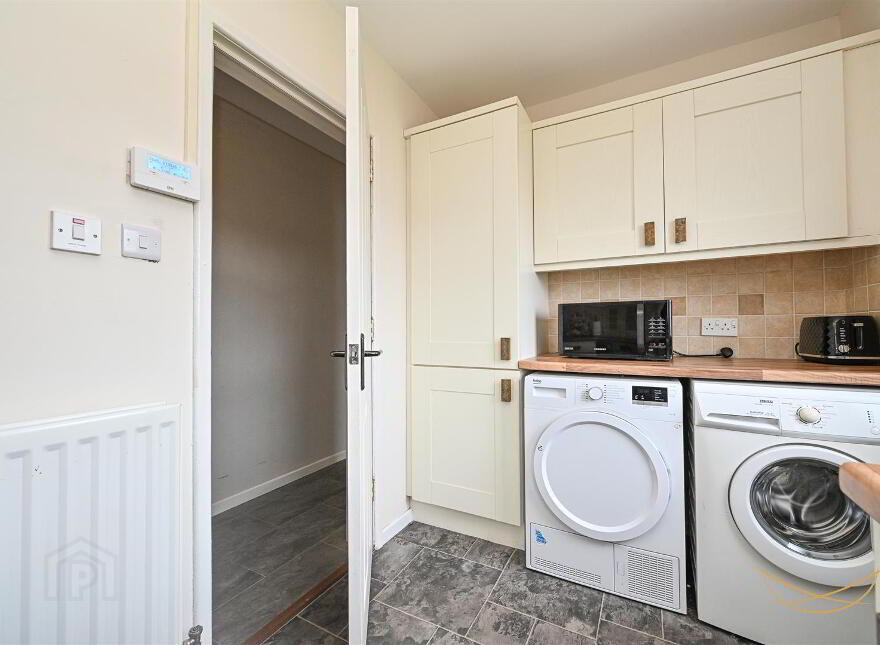 2 Downey Bungalows, Ballynure, Ballyclare, BT39 9TT