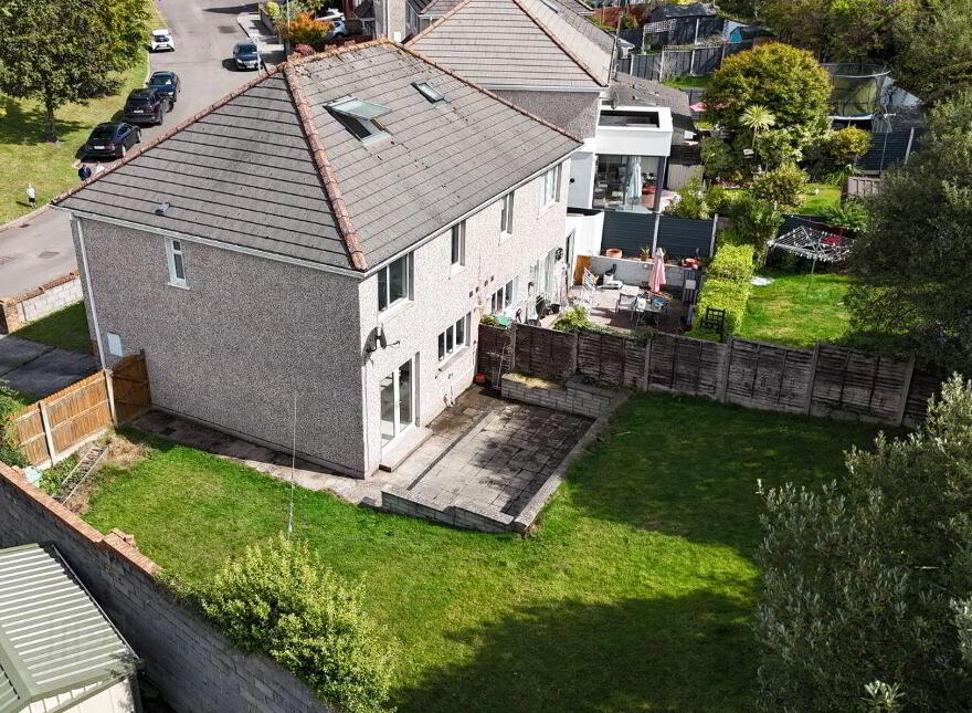 21 Pembroke Crescent, Pembroke Wood, Passage West, T12FNE6