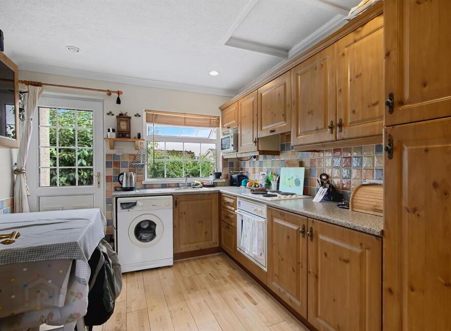 223 Listooder Road, Saintfield, Ballynahinch, BT24 7JA