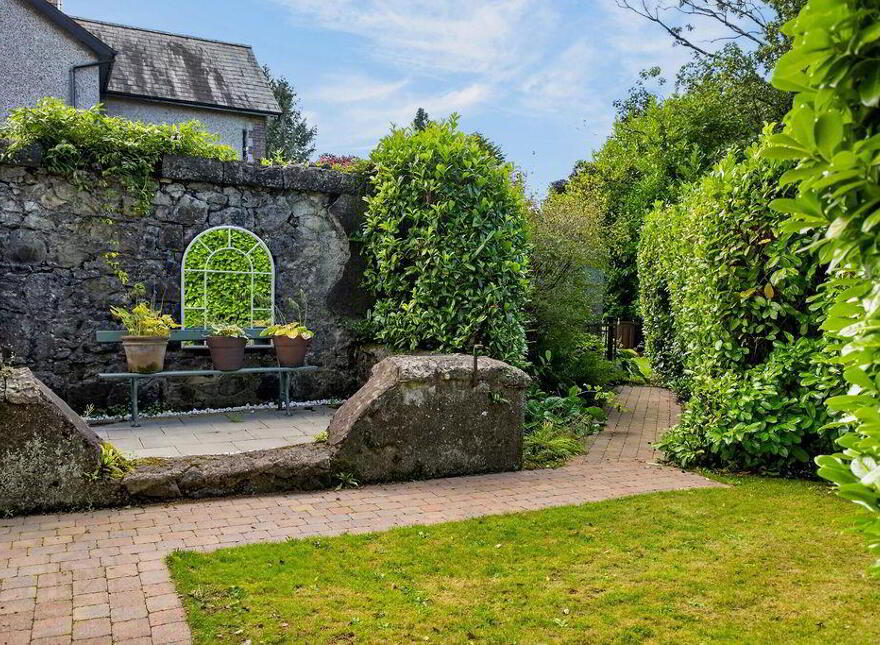 4 The Village, Templepatrick, Ballyclare, BT39 0AA