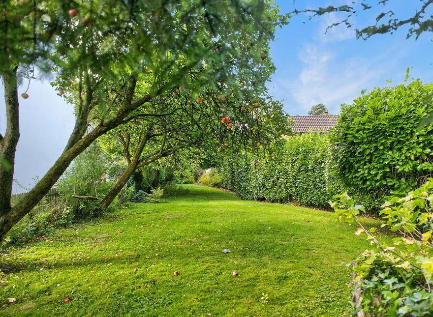 4 The Village, Templepatrick, Ballyclare, BT39 0AA