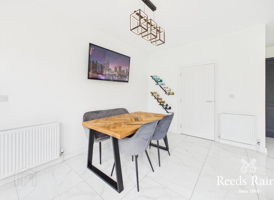 42 Balmoral Road, Bangor, BT19 7XA