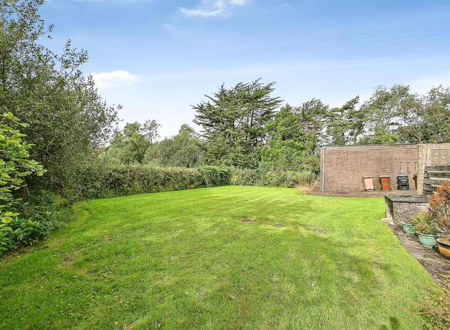 2 Mossvale Road, Newtownabbey, BT36 4TT