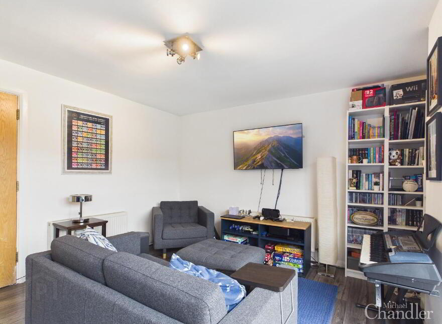 Apartment 4 Block 2 Lewis Mews, Belfast, BT4 1FY