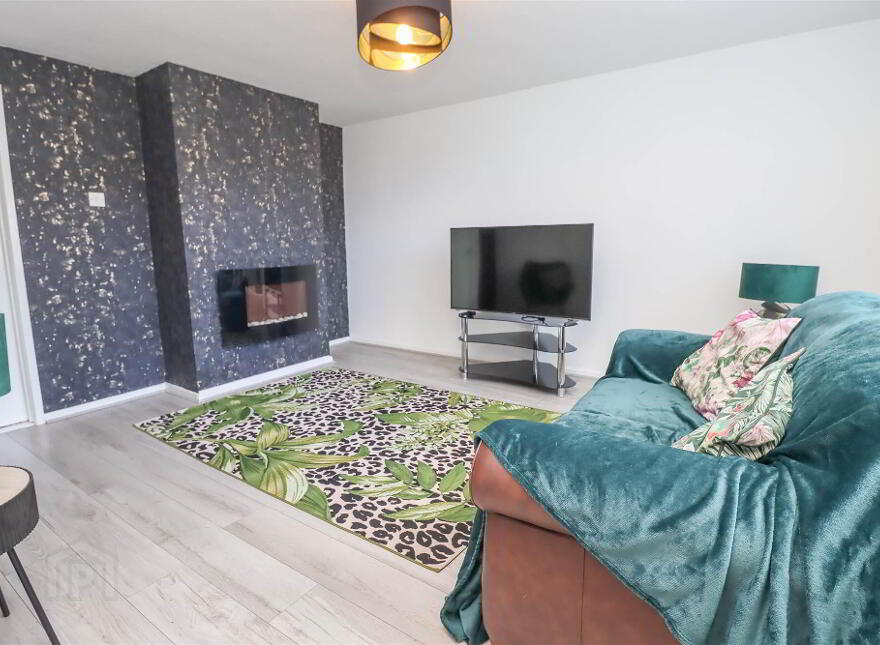 50 Leven Park, Dundonald, Belfast, BT5 7JA