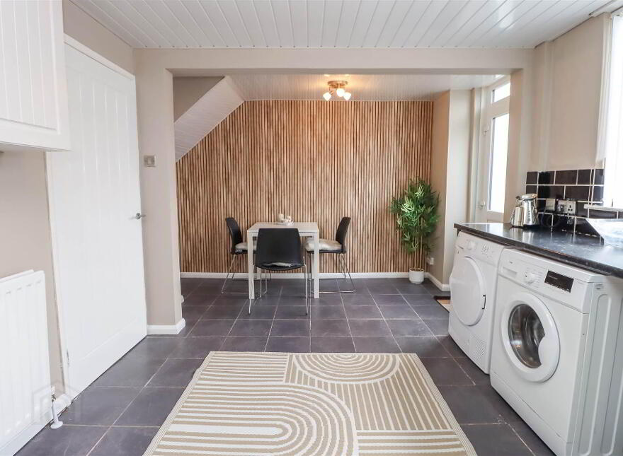 50 Leven Park, Dundonald, Belfast, BT5 7JA