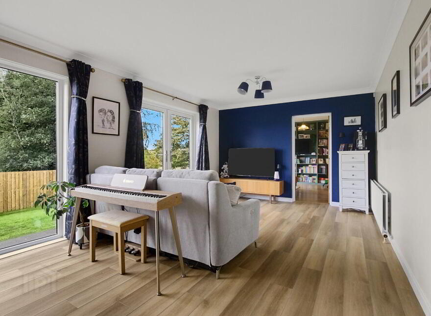74 Deramore Park South, Belfast, BT9 5JY