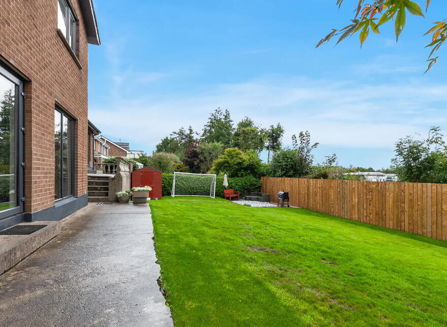 74 Deramore Park South, Belfast, BT9 5JY