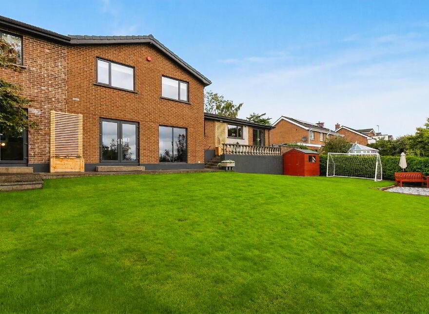 74 Deramore Park South, Belfast, BT9 5JY