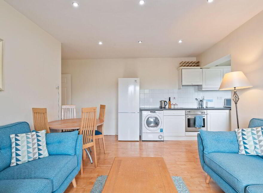 517 River Towers, Lee Road, Sunday's Well, T23PC98