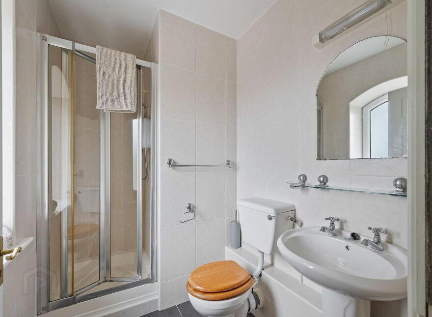 517 River Towers, Lee Road, Sunday's Well, T23PC98