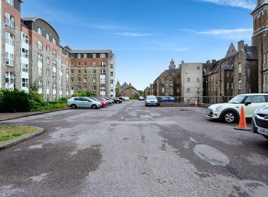 517 River Towers, Lee Road, Sunday's Well, T23PC98