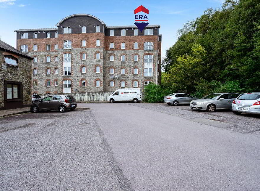 517 River Towers, Lee Road, Sunday's Well, T23PC98