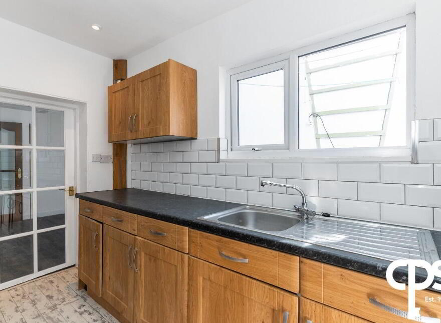 46 Nelson Street, Carrickfergus, BT38 8AR