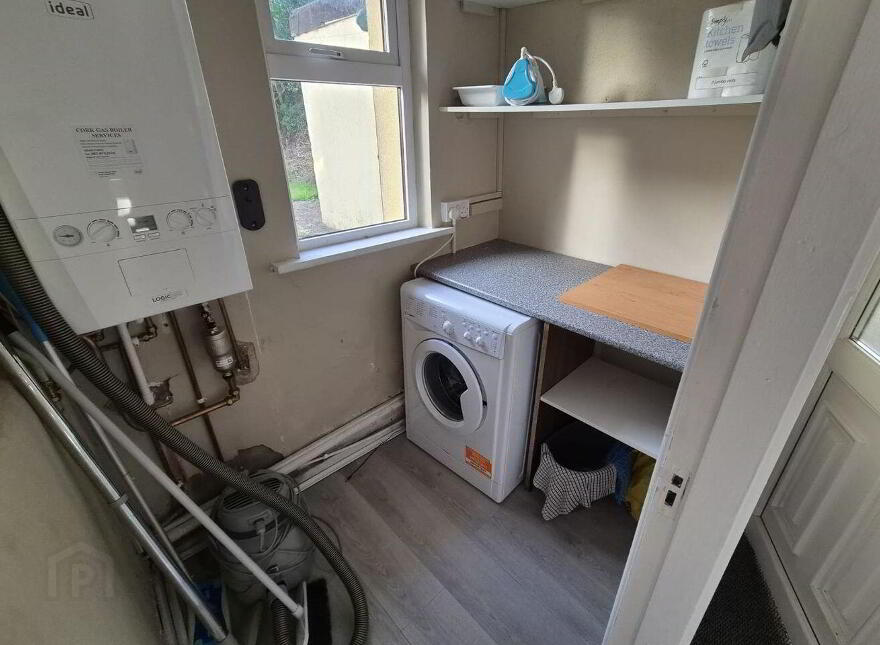 Gurteen Rue House, Glasheen Road, Glasheen, T12E6R5