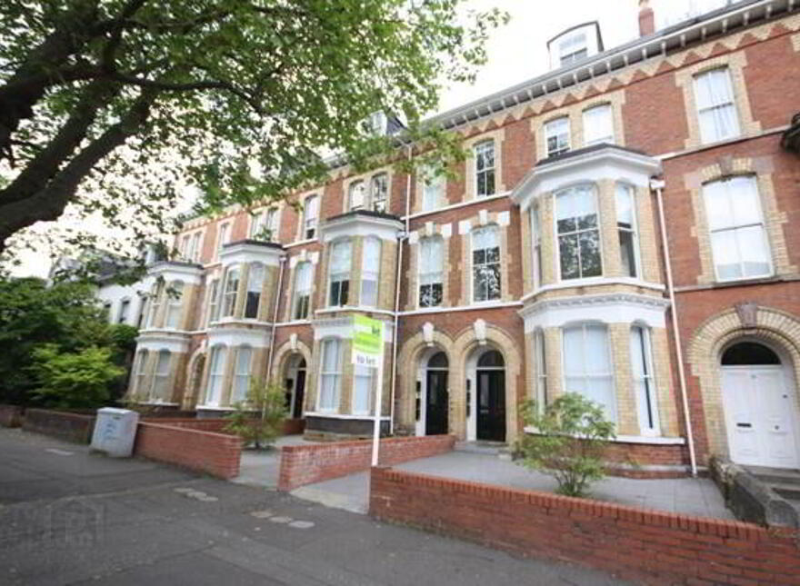 Apt 4, 21 Ulsterville Avenue, Belfast, BT9 7AS