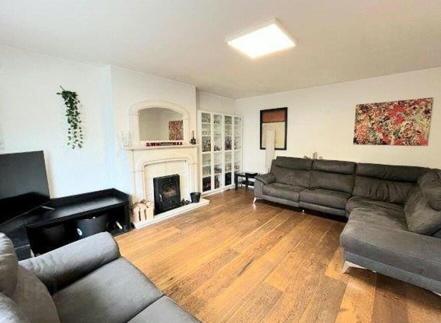 22 Wood Green, Forest Park, Dromahair, F91D8Y0