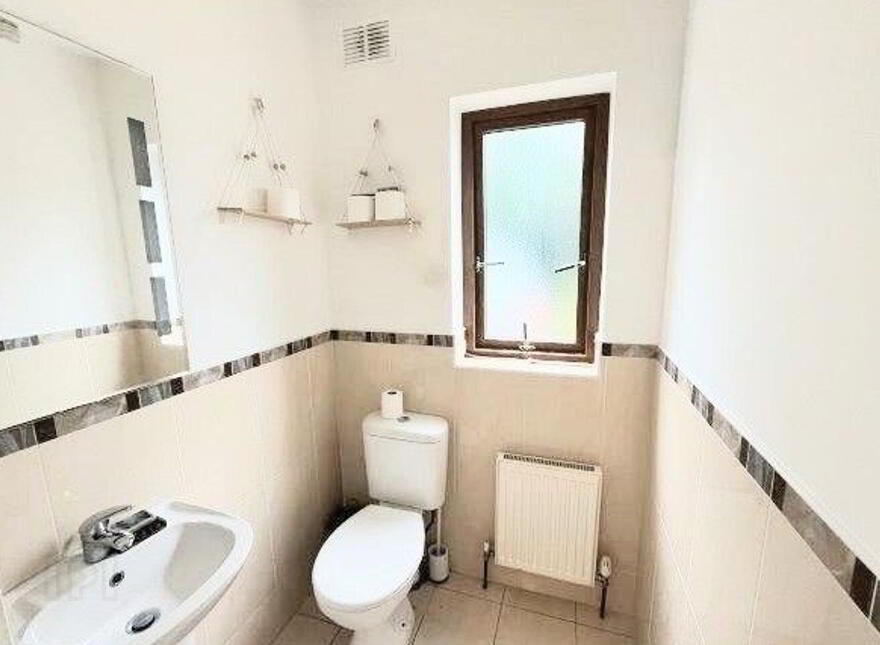 22 Wood Green, Forest Park, Dromahair, F91D8Y0