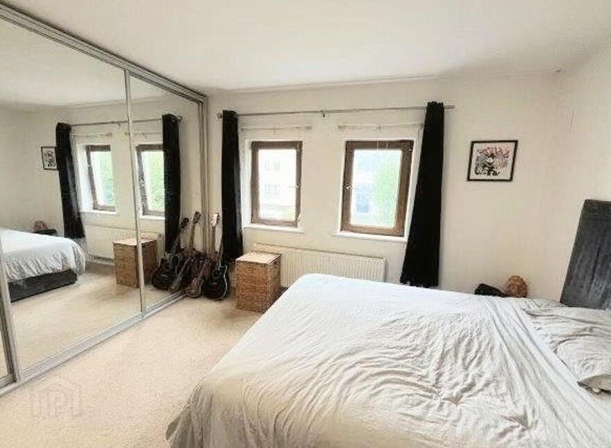 22 Wood Green, Forest Park, Dromahair, F91D8Y0