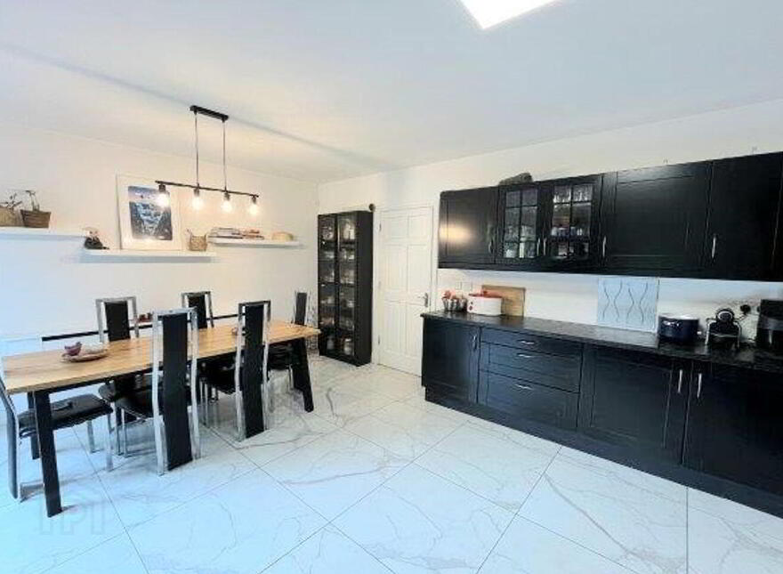 22 Wood Green, Forest Park, Dromahair, F91D8Y0