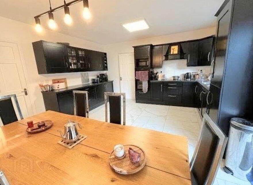 22 Wood Green, Forest Park, Dromahair, F91D8Y0