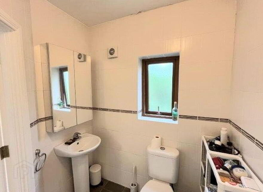 22 Wood Green, Forest Park, Dromahair, F91D8Y0