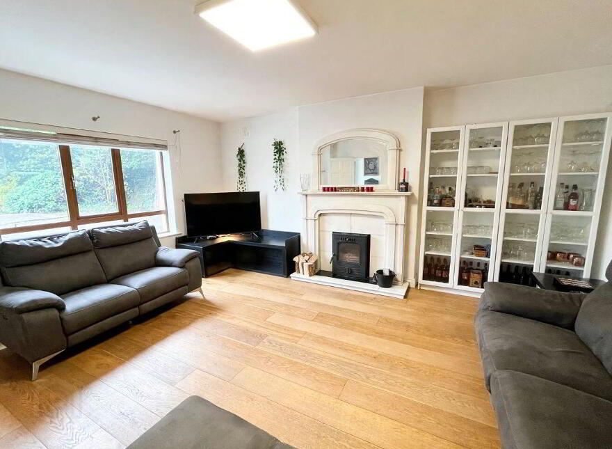 22 Wood Green, Forest Park, Dromahair, F91D8Y0