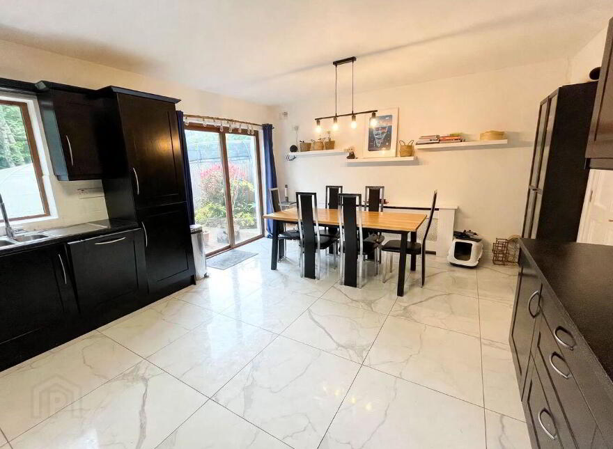 22 Wood Green, Forest Park, Dromahair, F91D8Y0