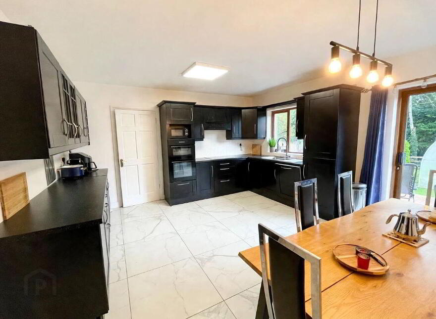 22 Wood Green, Forest Park, Dromahair, F91D8Y0