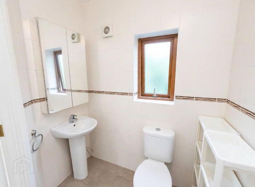 22 Wood Green, Forest Park, Dromahair, F91D8Y0