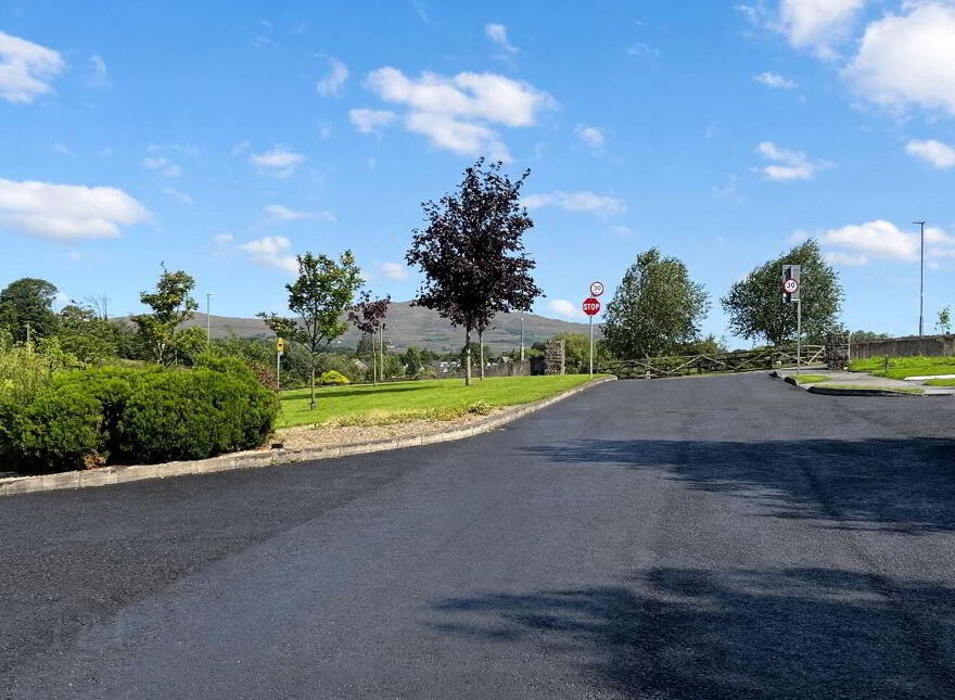 22 Wood Green, Forest Park, Dromahair, F91D8Y0