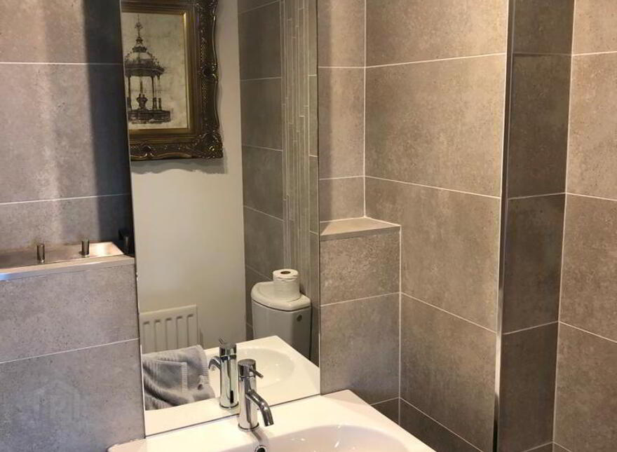 Apt 20b Ardmore Court, 2A Ardmore Avenue, Belfast, BT7 3HD