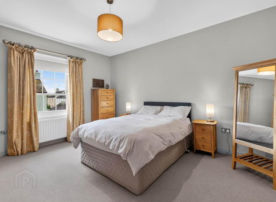 37 Kildare Park, Strangford, BT30 7GY