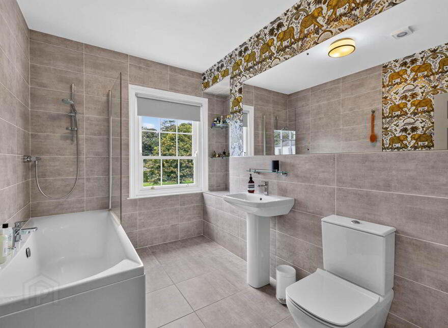 37 Kildare Park, Strangford, BT30 7GY